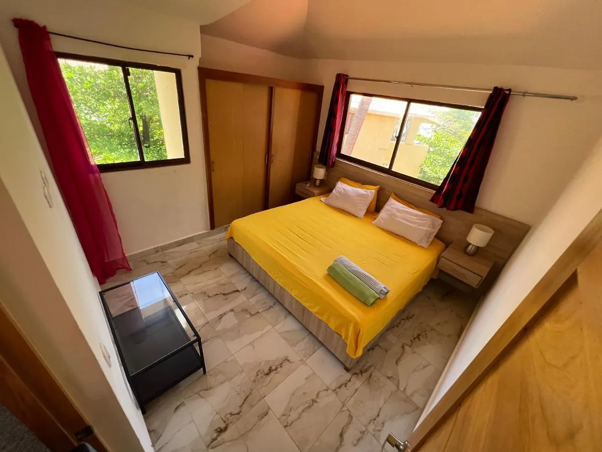 Apartment Los Corales Residenciales La Piazzetta Swimming Pool Private Beach Free Wifi Holidays Appartment Punta Cana Dominican Republic